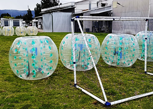 Futbol-burbuja-juegos--inflables-quito-2