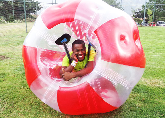 Futbol-burbuja-juegos--inflables-quito-7